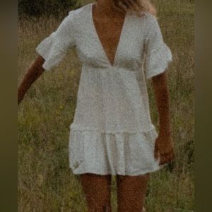 billabong open back deep v dress!